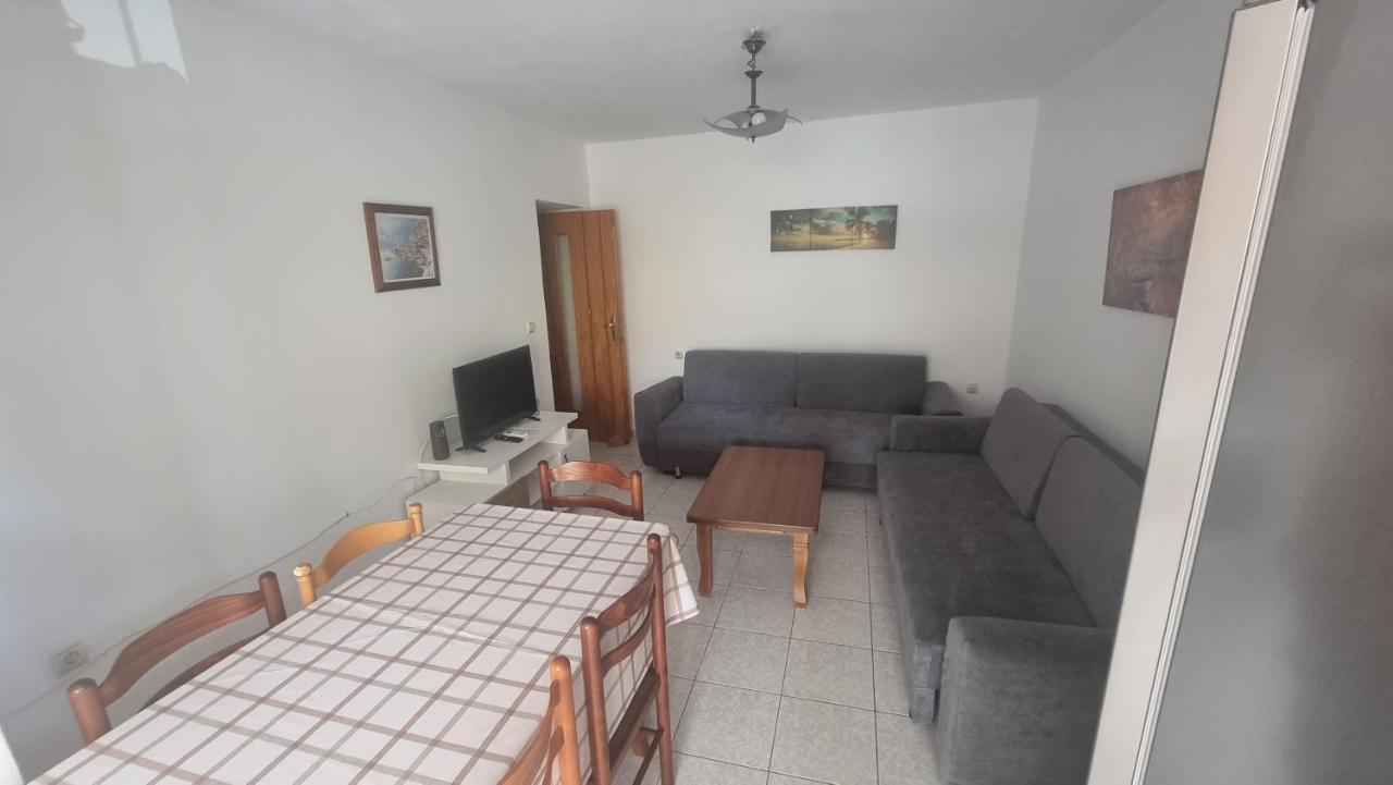 Teemo'S Apartments Саранда Экстерьер фото